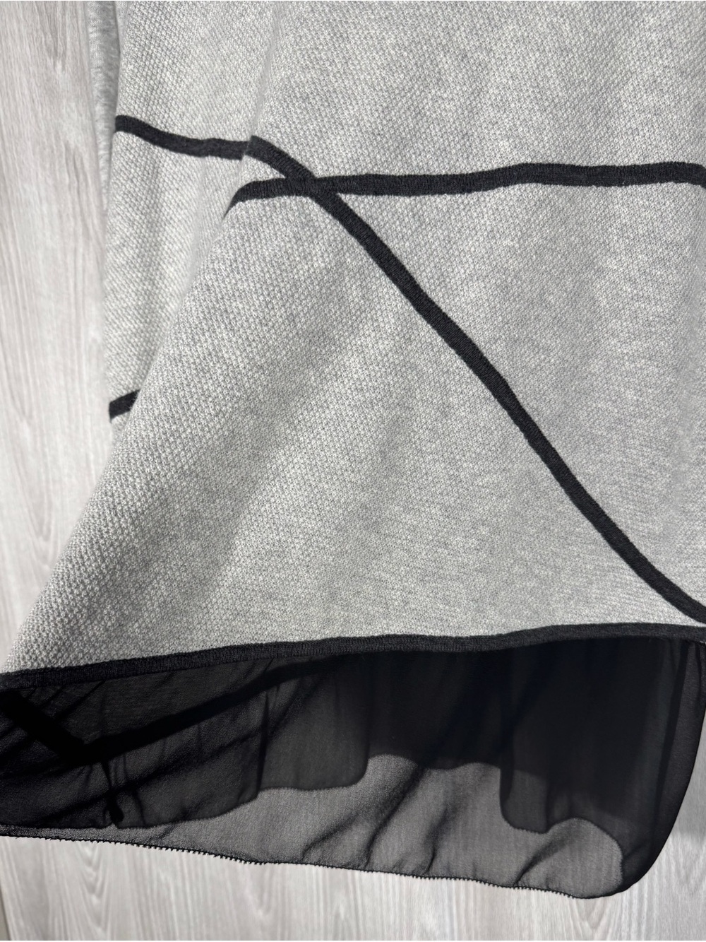 OST New York Cotton Cashmere Gray Geometric Sweater Chiffon Trim Sz L - Picture 4 of 9